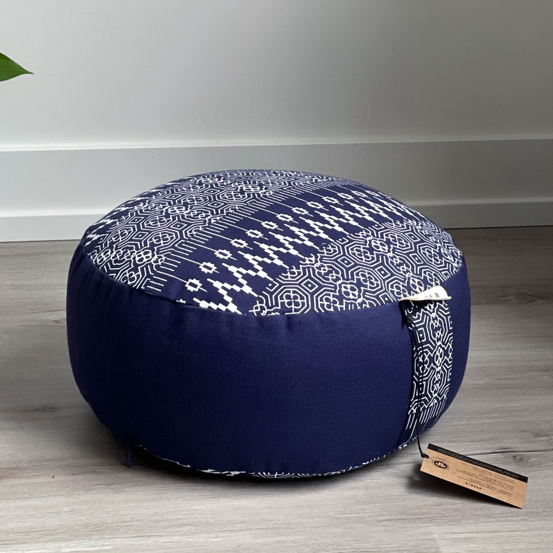 Round Natural Meditation Cushion | Navy Print